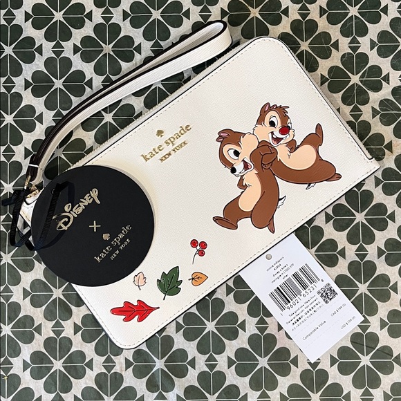 ♠️kate spade Disney X KSNY Chip N Dale Medium Wristlet, Meringue Multi NWT